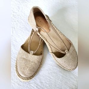 👠 Kenneth Cole reaction 👠